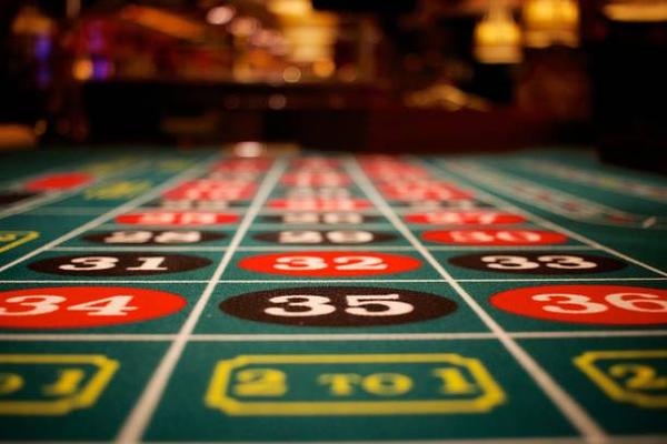 A Closer Look at Casino Website Features and Navigation
