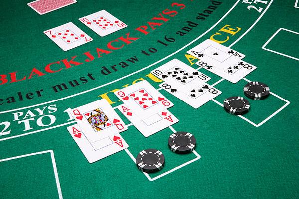 How Different Table Positions Influence a ポーカー ゲーム